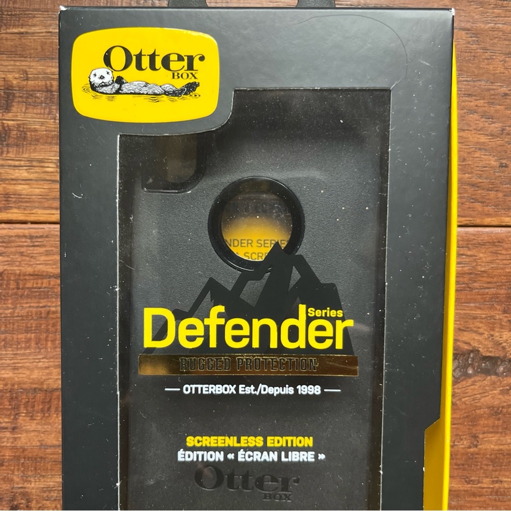 OtterBox (SCREENLESS) Defender Case iPhone Xr New In Box - Picture 5 of 9